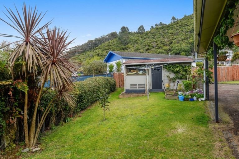 Photo of property in 2 Teal Place, Selwyn Heights, Rotorua, 3015