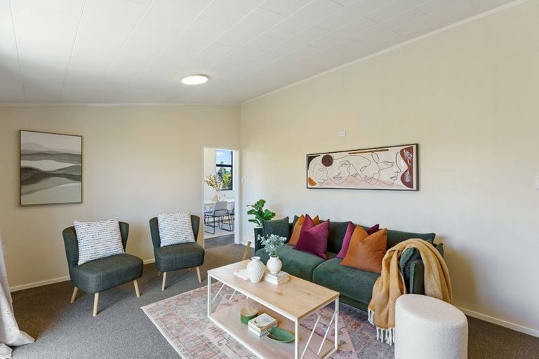 Photo of property in 11 Mountainview Terrace, Otaki Beach, Otaki, 5512