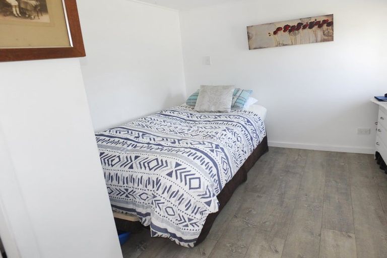 Photo of property in 15 Andrews Street, Foxton Beach, Foxton, 4815