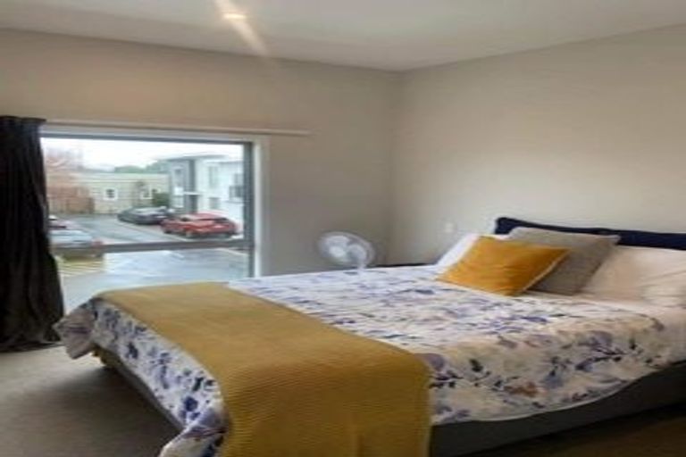 Photo of property in 3/32 Dr Taylor Terrace, Johnsonville, Wellington, 6037