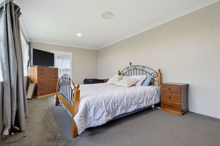 Photo of property in 9 Henry Street, Western Heights, Rotorua, 3015