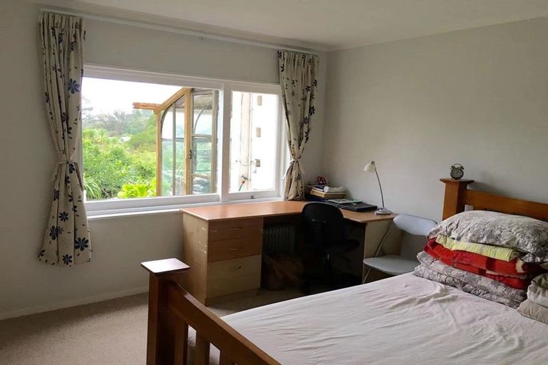 Photo of property in 3 Chevron Place, Castor Bay, Auckland, 0620