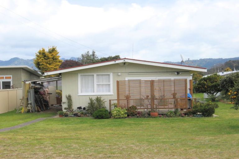 Photo of property in 117 Exeter Road, Whangamata, 3620