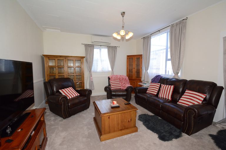 Photo of property in 97 Bay View Road, South Dunedin, Dunedin, 9012