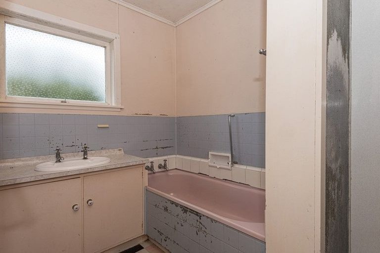 Photo of property in 3659 Mangakahia Road, Pakotai, Whangarei, 0172