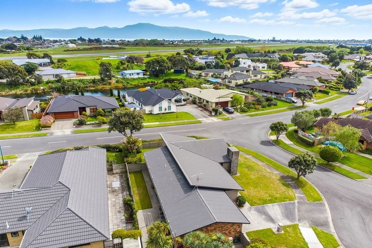 Photo of property in 2 Cadastral Court, Paraparaumu, 5032