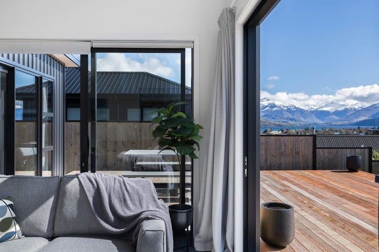 Photo of property in 65 Farrant Drive, Wanaka, 9305