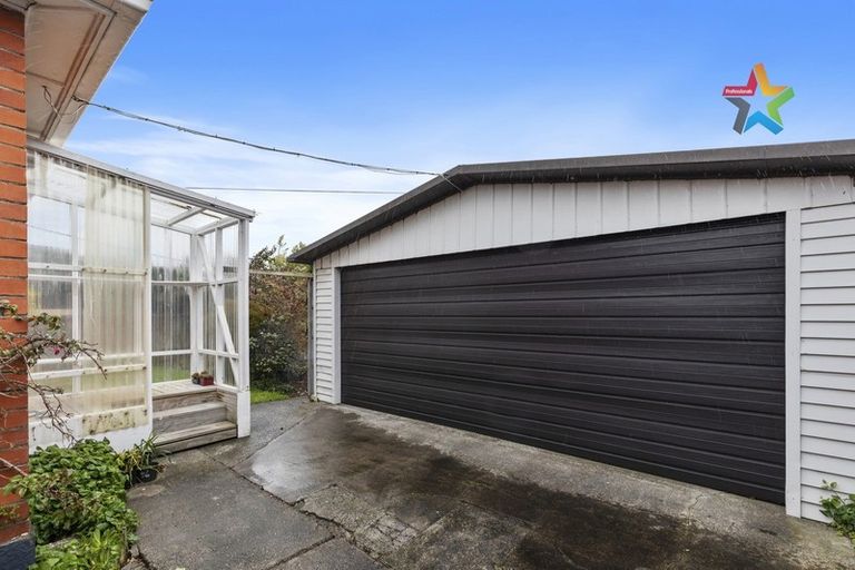 Photo of property in 62 Godley Street, Waiwhetu, Lower Hutt, 5010