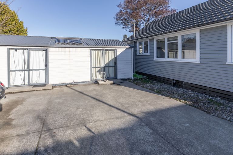 Photo of property in 97 Hansons Lane, Upper Riccarton, Christchurch, 8041