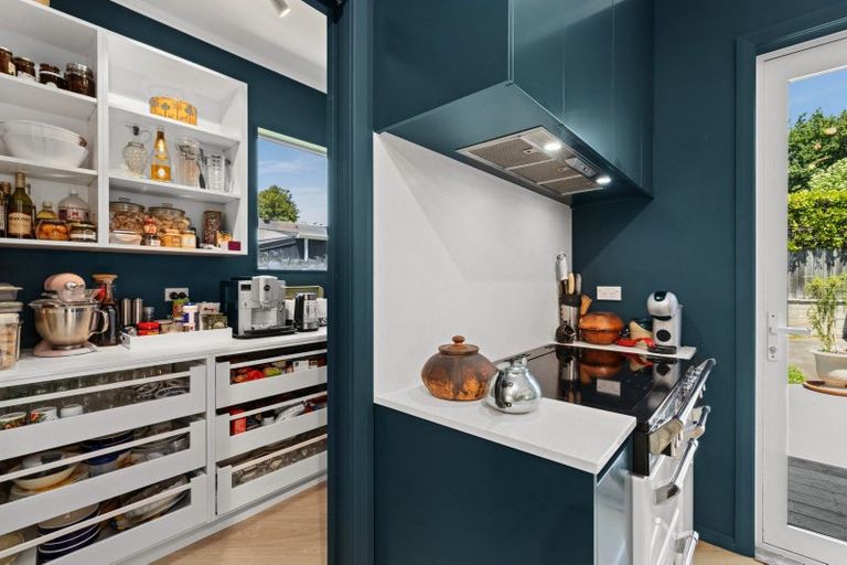 Photo of property in 65 Mchardy Street, Havelock North, 4130