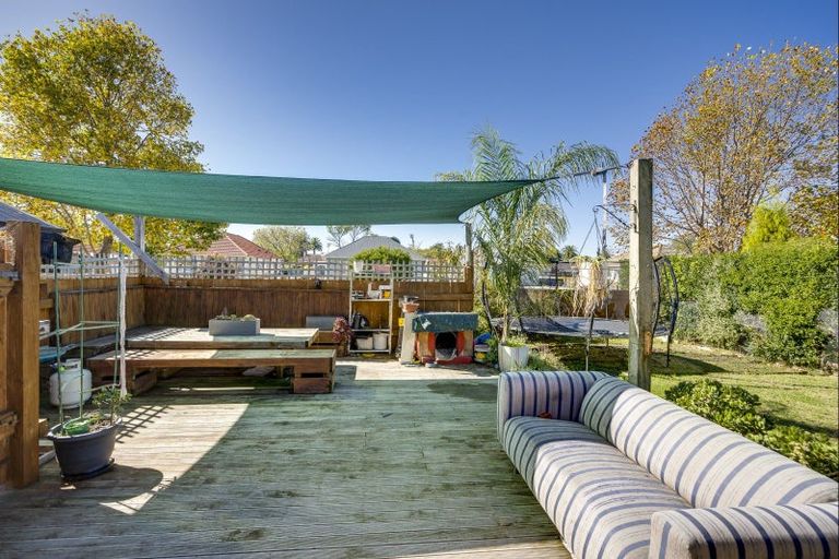 Photo of property in 35 Rutherford Road, Marewa, Napier, 4110