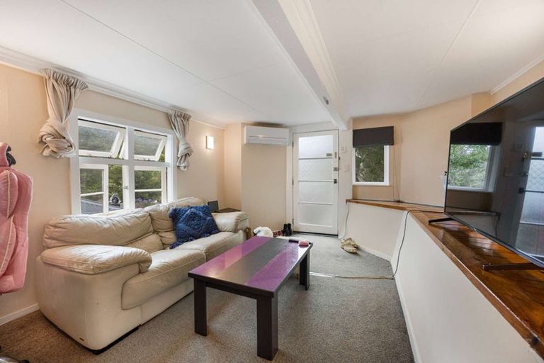 Photo of property in 31 Disley Street, Highbury, Wellington, 6012
