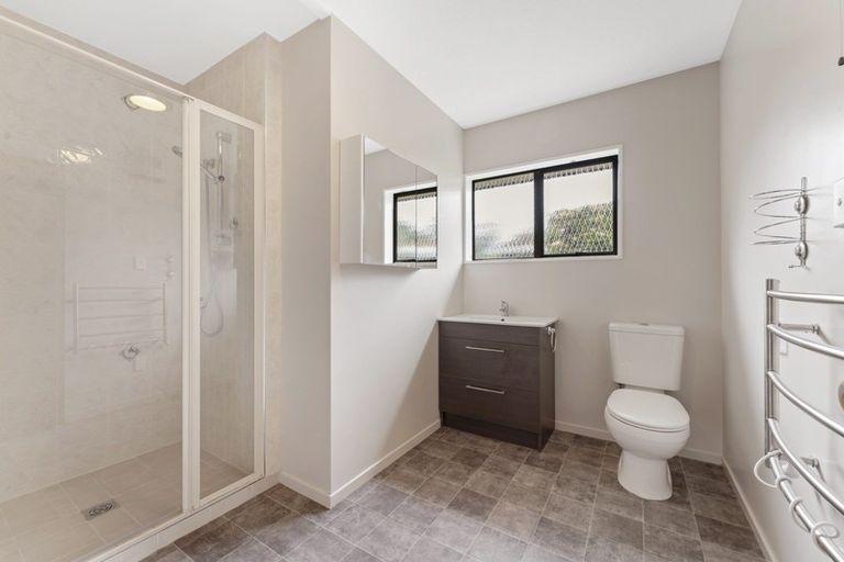 Photo of property in 10 Elvira Court, Bishopdale, Christchurch, 8053