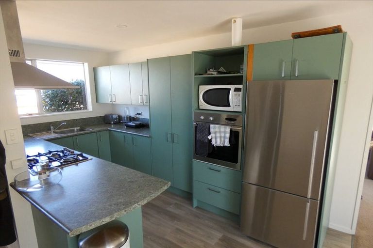 Photo of property in 163a Halswell Junction Road, Halswell, Christchurch, 8025