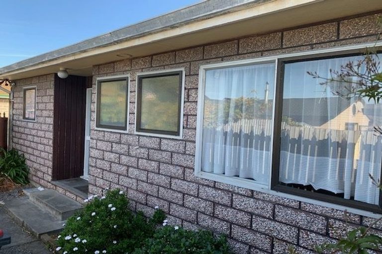 Photo of property in 2/84 Fairfield Avenue, Addington, Christchurch, 8024