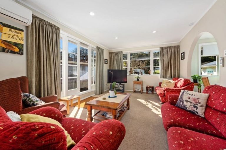 Photo of property in 39 Akatarawa Road, Brown Owl, Upper Hutt, 5018