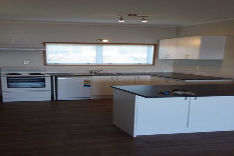 Photo of property in 2 The Promenade, Takapuna, Auckland, 0622