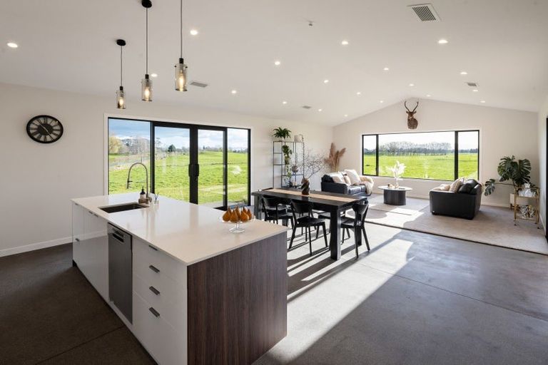 Photo of property in 1136 Roto O Rangi Road, Rotoorangi, Cambridge, 3495