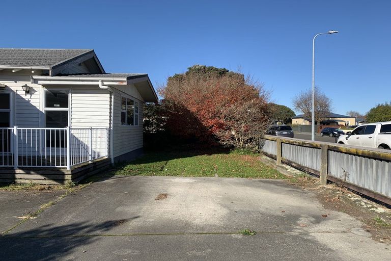 Photo of property in 5 Moore Street, West End, Palmerston North, 4412