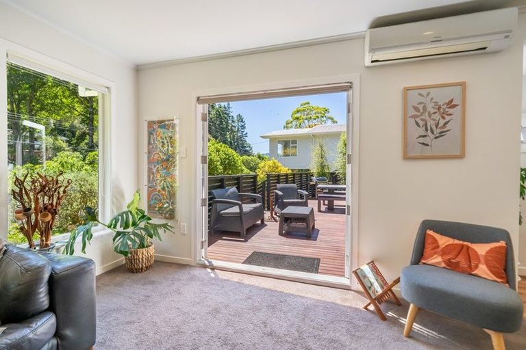 Photo of property in 139 Pinehaven Road, Pinehaven, Upper Hutt, 5019