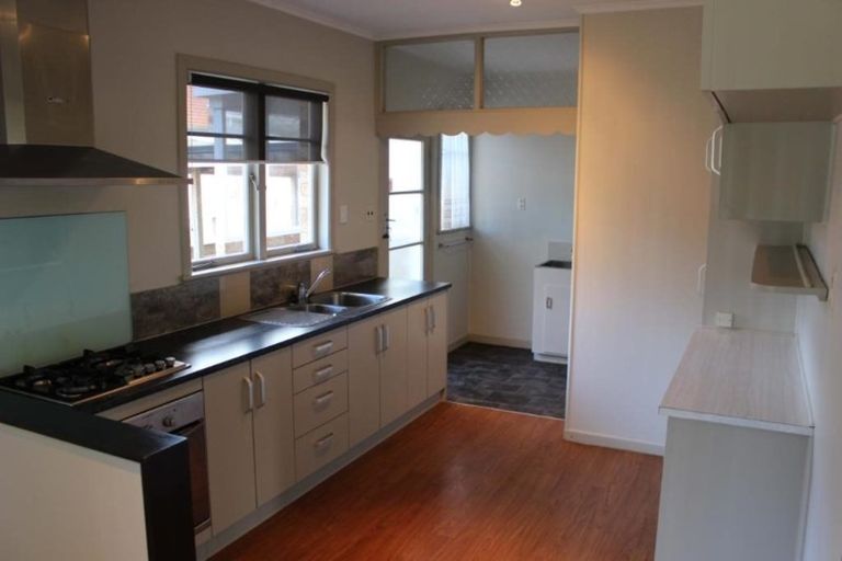 Photo of property in 105 Queen Street, Pukekohe, 2120