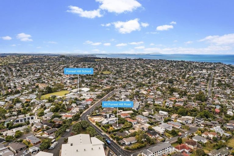 Photo of property in 63 Forrest Hill Road, Milford, Auckland, 0620