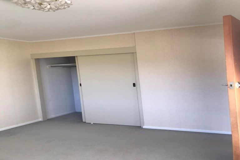 Photo of property in 3/25 Parkvale Road, Karori, Wellington, 6012