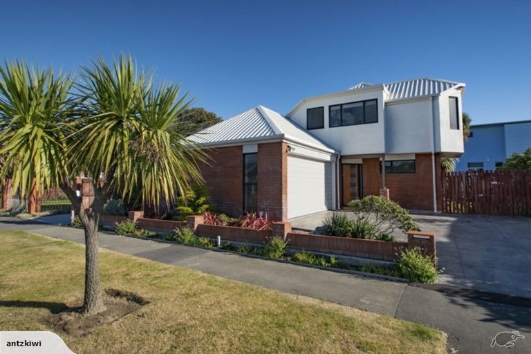 Photo of property in 86b Rocking Horse Road, Southshore, Christchurch, 8062