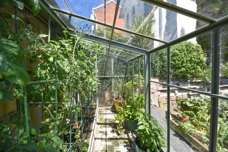 Photo of property in 20 Parkhill Avenue, Mornington, Dunedin, 9011