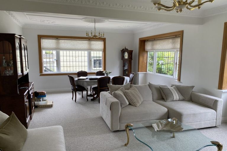 Photo of property in 1 Para Street, Miramar, Wellington, 6022