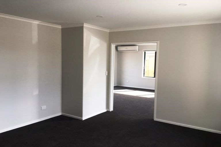 Photo of property in 18 Oolong Court, Huntington, Hamilton, 3210