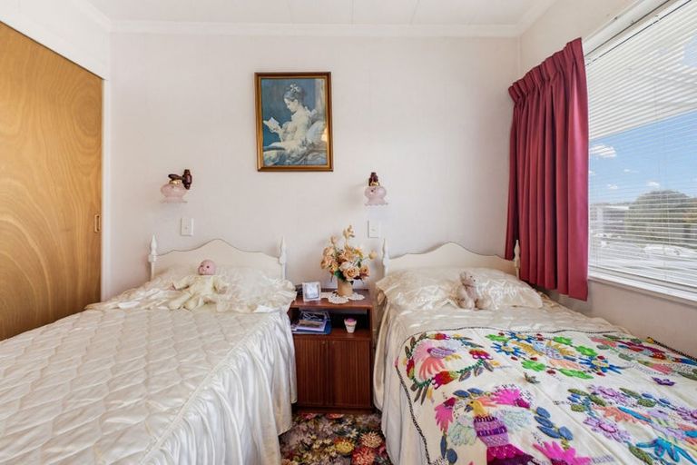 Photo of property in 66 Tukapa Street, Westown, New Plymouth, 4310