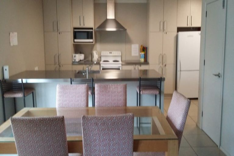 Photo of property in 12 Auburn Avenue, Upper Riccarton, Christchurch, 8041