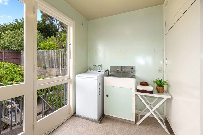 Photo of property in 32 Kidson Terrace, Cashmere, Christchurch, 8022