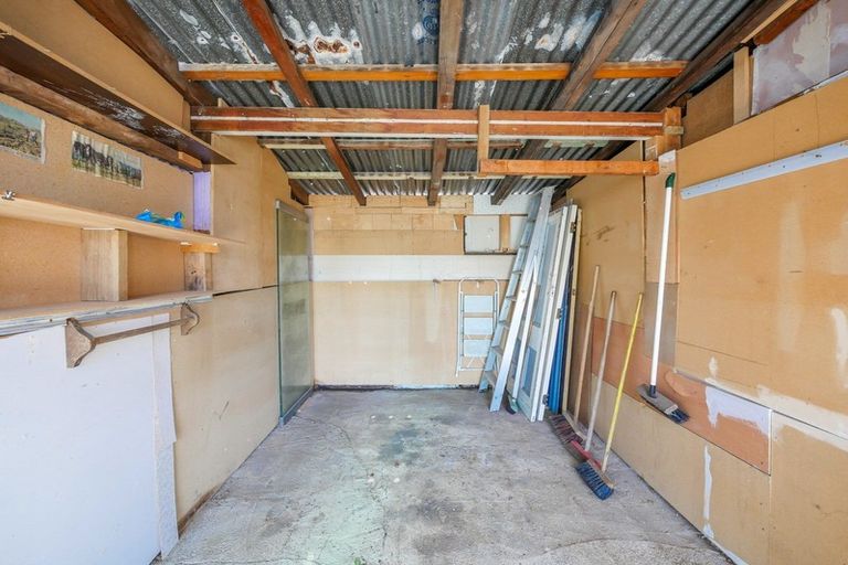 Photo of property in 45 Cutten Street, South Dunedin, Dunedin, 9012