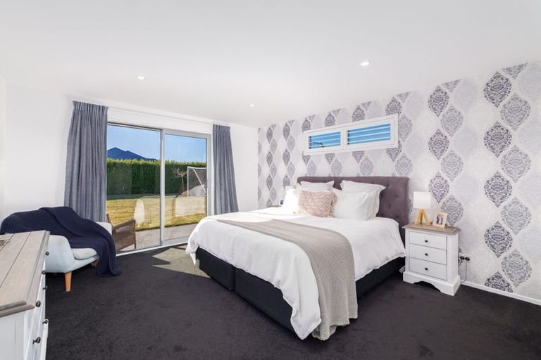 Photo of property in 26 Elizabeth Allen Drive, West Melton, 7618