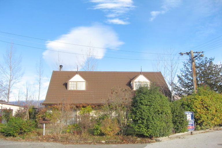 Photo of property in 8 Dawson Place, Alexandra, 9320