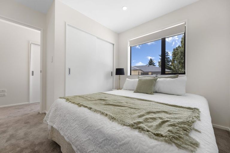 Photo of property in 100 Hagart-alexander Drive, Mosgiel, 9024