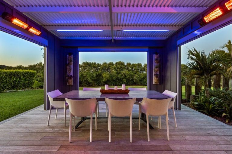 Photo of property in 265 Forestry Road, Waitoki, Kaukapakapa, 0871