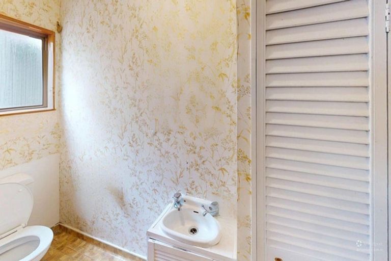 Photo of property in 105 Clifton Terrace, Fitzherbert, Palmerston North, 4410