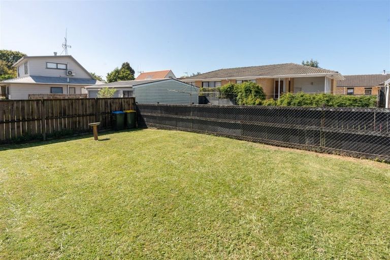 Photo of property in 305 Cambridge Road, Hillcrest, Hamilton, 3216