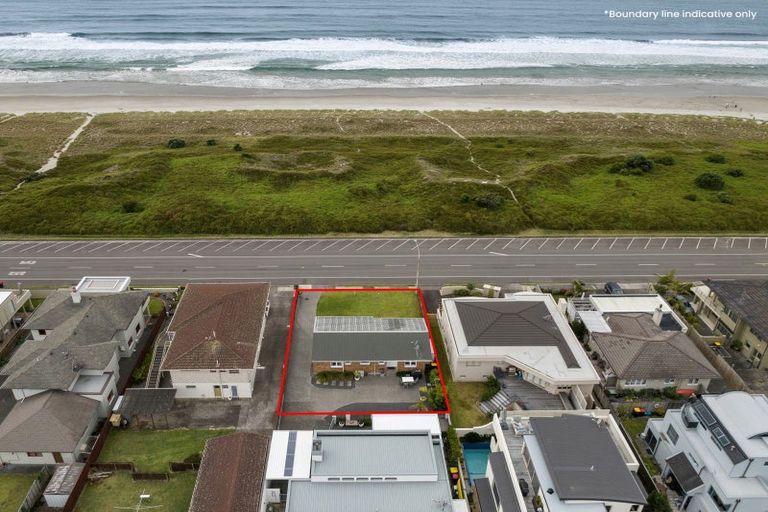 Photo of property in 129b Marine Parade, Mount Maunganui, 3116