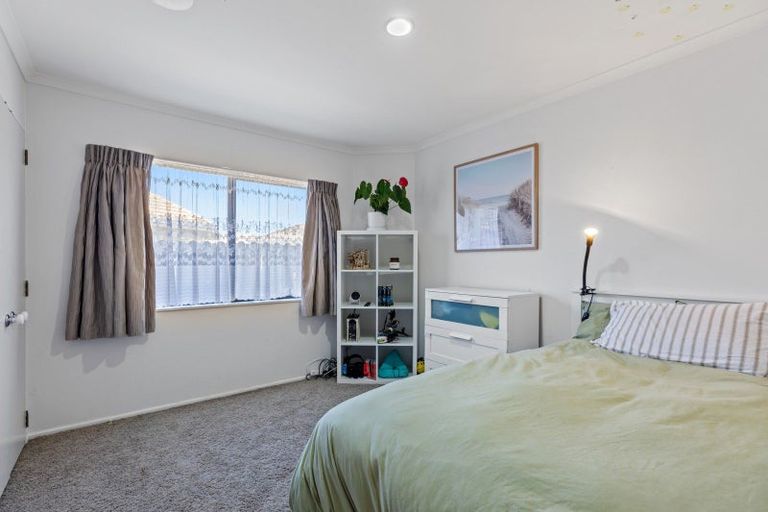 Photo of property in 16 Luculia Drive, Mount Maunganui, 3116