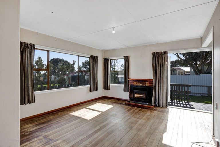 Photo of property in 3 Hickey Place, Opunake, 4616