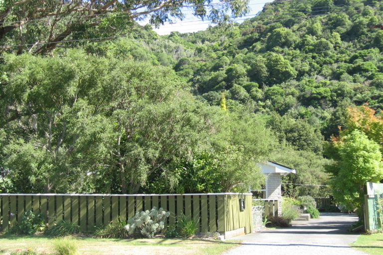 Photo of property in 34 Maymorn Road, Te Marua, Upper Hutt, 5018