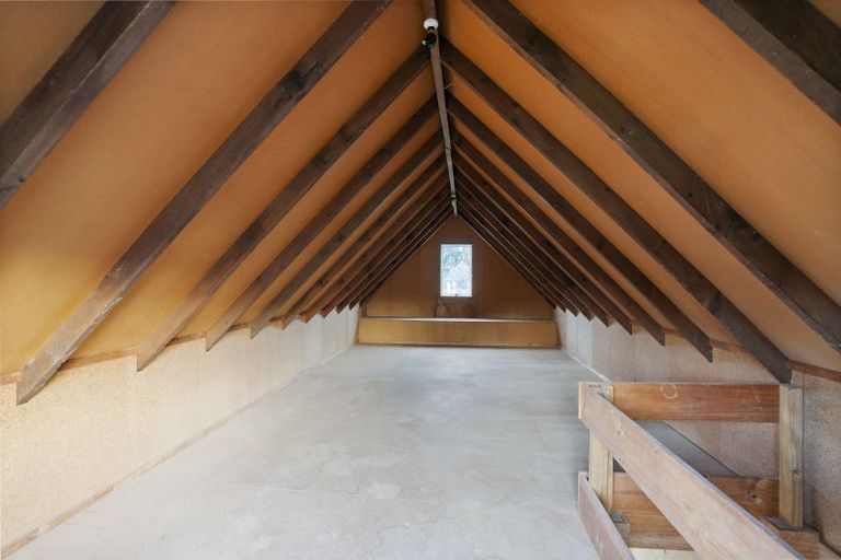 Photo of property in 5 Pohutukawa Road, Whenuapai, Auckland, 0618