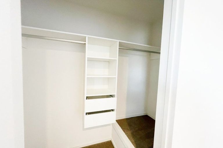 Photo of property in 7/22 Ryburn Road, Mount Wellington, Auckland, 1062