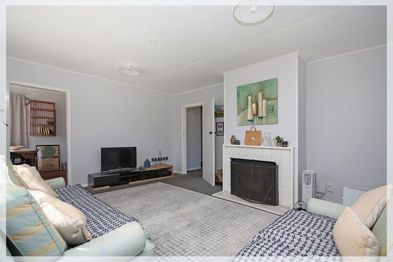 Photo of property in 9 Brown Street, Foxton, 4814