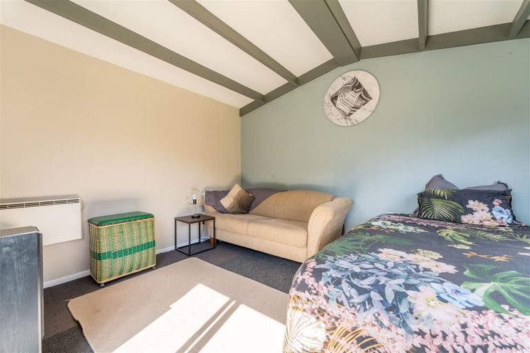 Photo of property in 12 Stuart Street, Holmes Hill, Oamaru, 9401