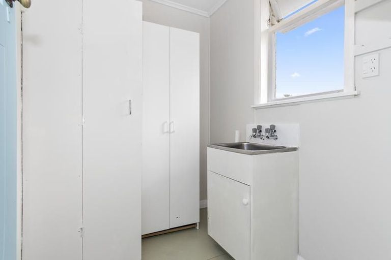 Photo of property in 5 Somerset Grove, Parkvale, Tauranga, 3112